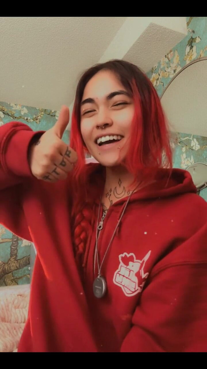 lilRavenFox: We Out Here Living