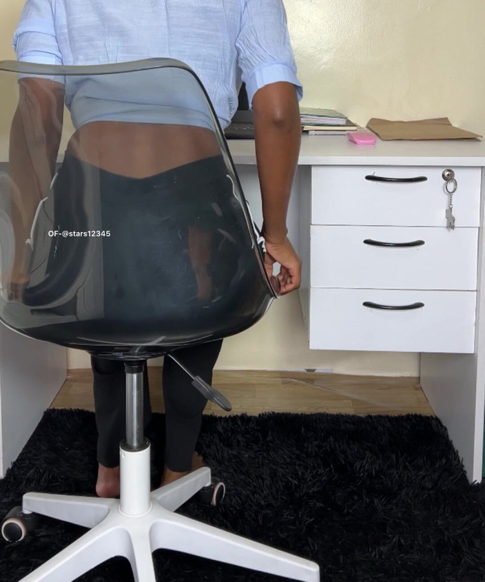 Its Nyota: POV Sexy Secretary