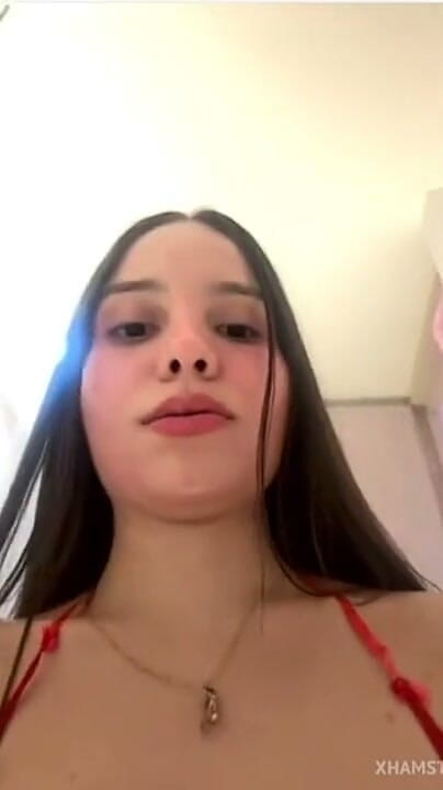 Amaiasonn: Сексуальна Гола Латинська Мастурбація На Публіці