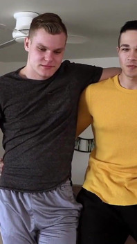 เจย์เดน มาร์โคส อ้อนขอให้โดนเย็ด