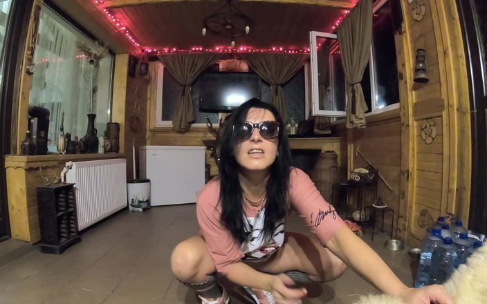 MilfyCalla: Milfycalla, todos bailan ahora, luego puedes follarme