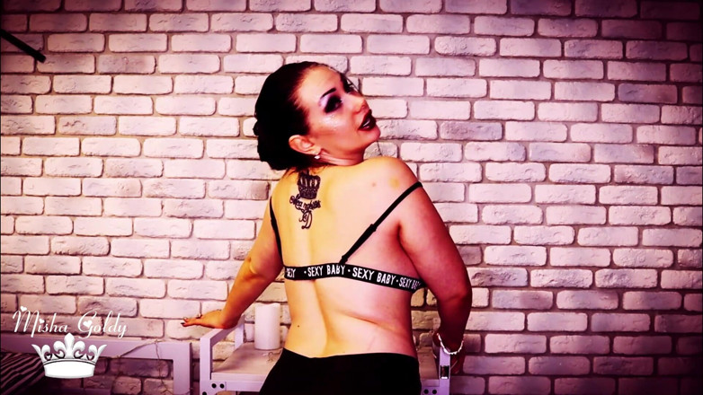 Goddess Misha Goldy: Şimdi kokla ve bana tüm bilgilerini ver!