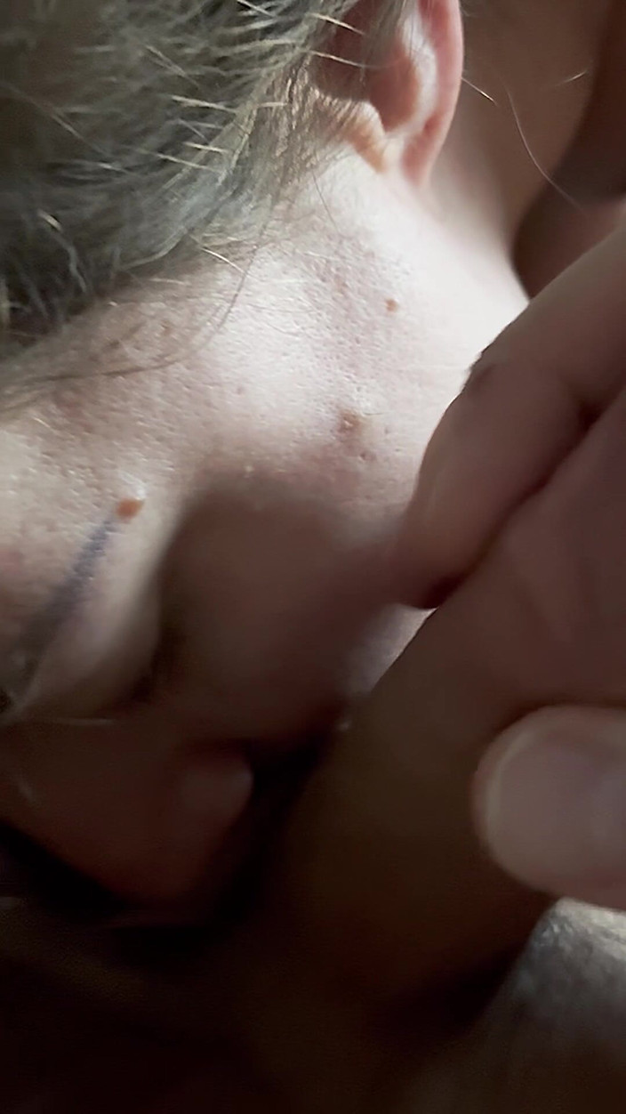 Nevidjenogotivni: Úžasné kouření ptáka