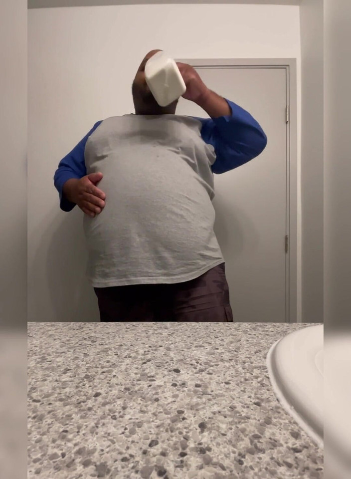 Blkhole420: I Was About to Take a Shower and Decided to...