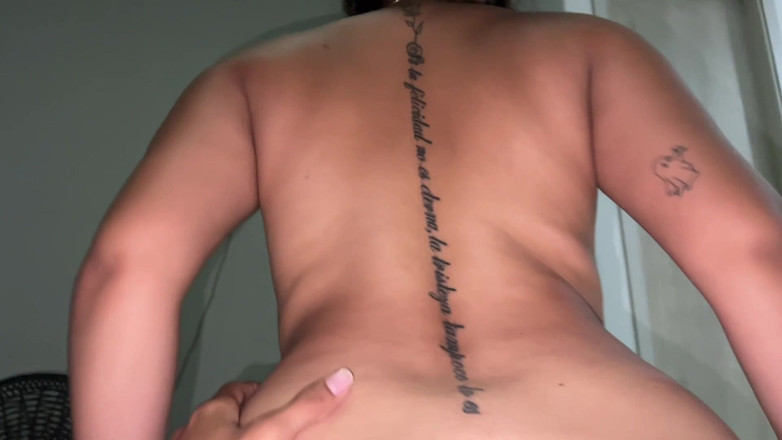 Yohamedi: Cavalcando in cima al cazzo del mio fratellastro