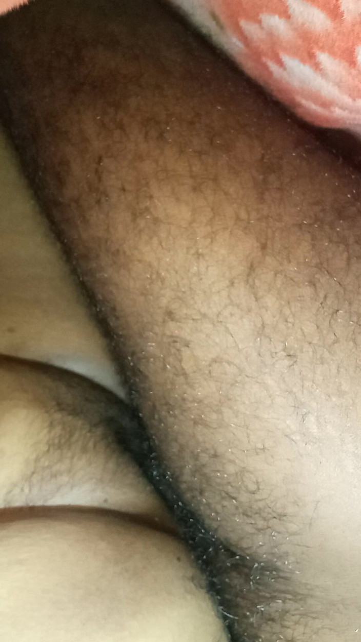 Raja puja: 인도 바이럴 비디오. 남편 친구와 마누라 업무