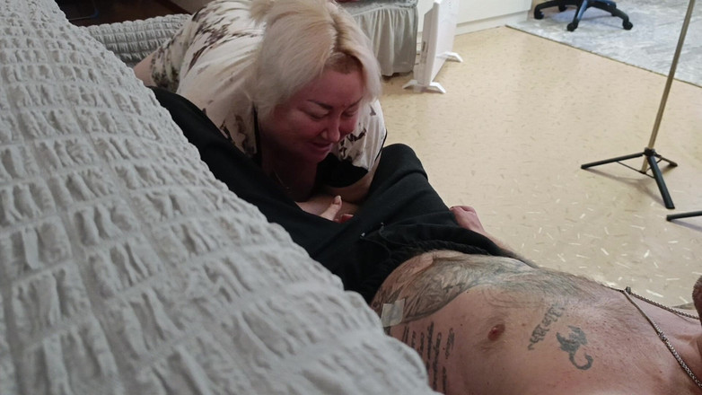 Zona901: Hàng xóm bú cu của tôi và nuốt tinh