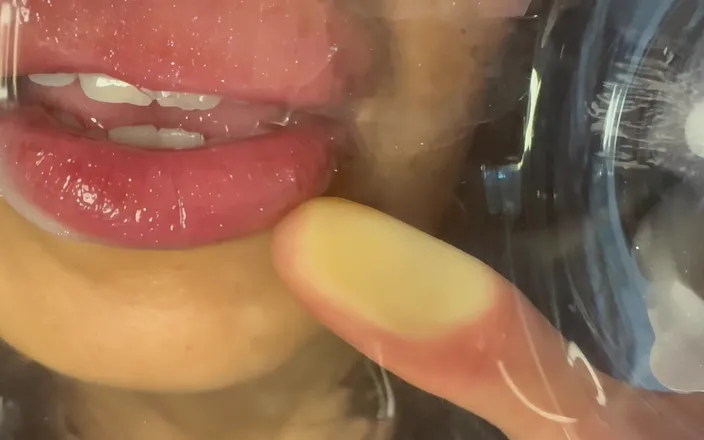 Asmr_mouth: A Loooot of Lipgloss When I Kiss