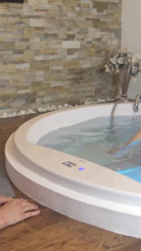 Lezdom Foot Worship in Jacuzzi