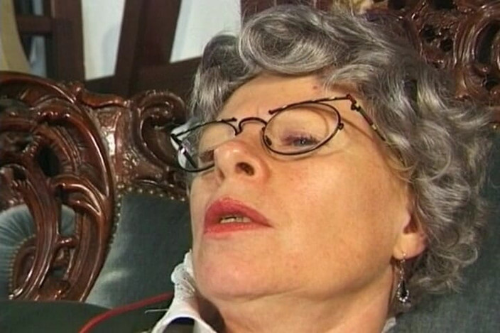 German's Old Chicks: Sólo německá babička ráda prstí její kundu