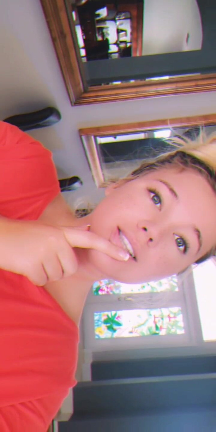 Annabelle Rogers: Líný den se mnou?