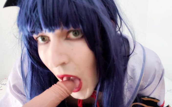 Leona Incubo: Trans Cosplayer călărește și ejaculează