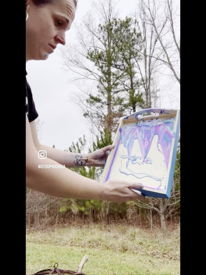 Suzy Wylde: スージー・ワイルドはアートや使えるアイテムを制作するクリエイターです