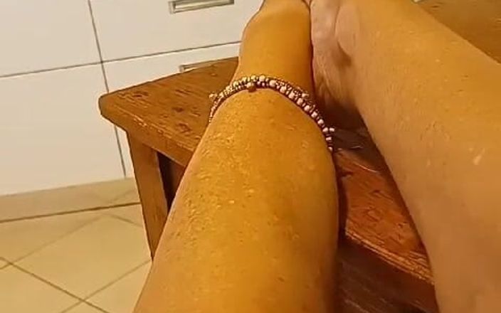 Reginalovefeet: Ice Massage