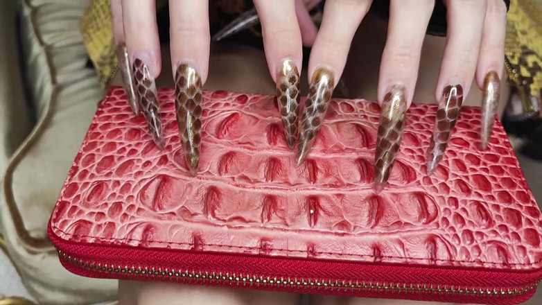 Princess18_: Kuku Extra Long Snakeskin Saya Mengongkek Fikiran Awak