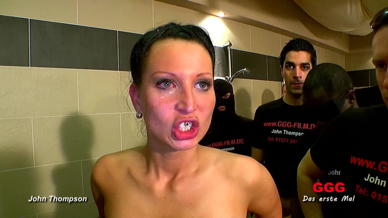 Casting GIRLS AND FIRST PORNO: Lexa Velvet Pragnie Spermy Połykania Gangbang