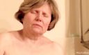 Marie Rocks, 60+ GILF: La dea erotica matura viene così magnificamente
