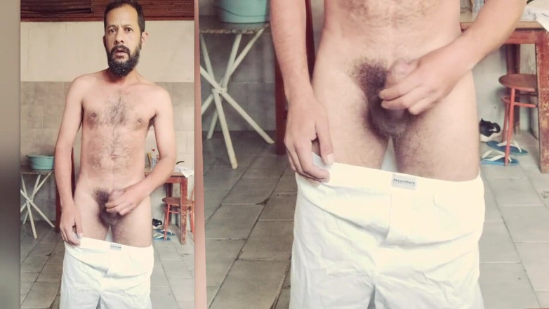 Stink HairyMale: Pijama blanca, amarilla de esperma