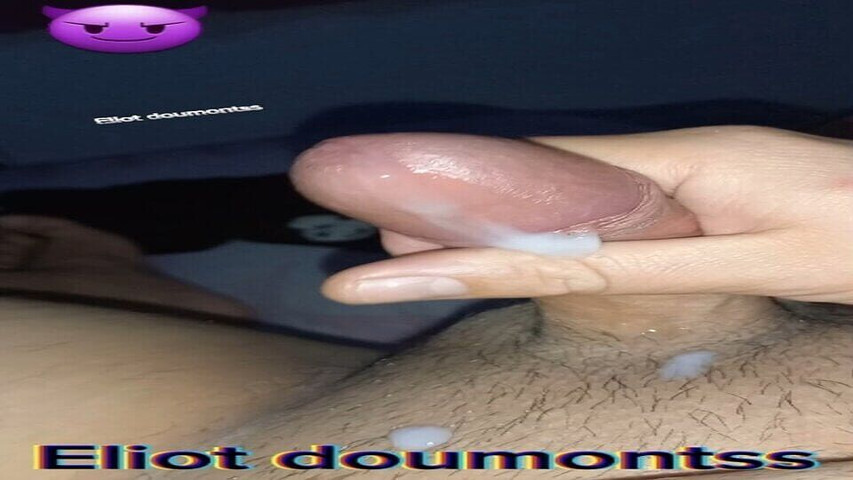 Glorious handjob that I give myself and I cum (Emiliano sexy)