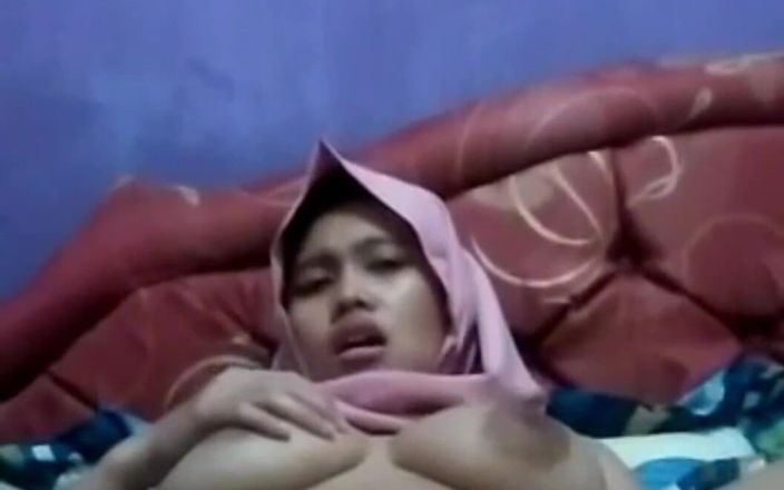 Jilbab69: Sange Hijab na de universiteit