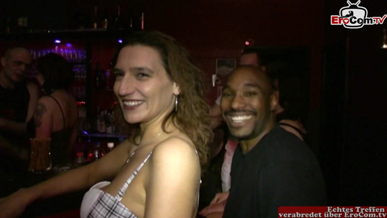 EroCom: Echtes deutsches swinger-paar in einem privaten vierer mit partnertausch im...
