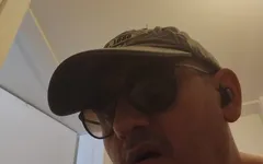 Meu punho vídeo com óleo