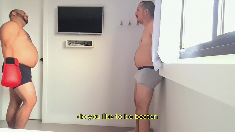 Punchbagplz: Bearzinho Black - Boxeo De Dominación Gutpunch