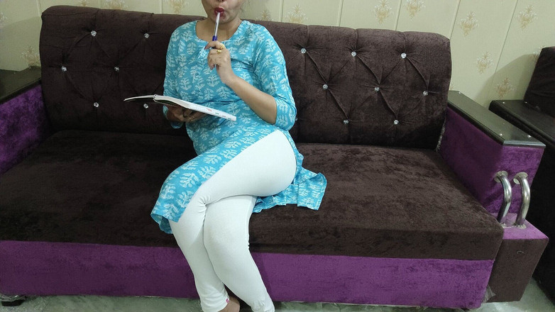 Saarabhabhi6: Sara Said, azi pune apa pământului pe gura mea și nu...