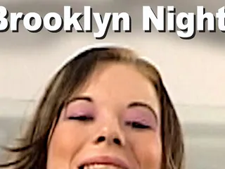 Edge Interactive Publishing: Brooklynský noční striptýz postele