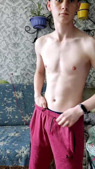 Ethan Alpha: Podívej se na mé tělo