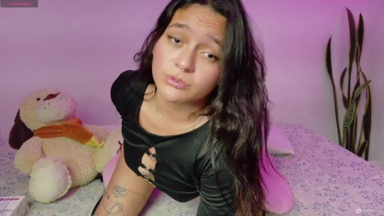 Emilyn Grifs: Sex Petite Nahá Submisivní Show