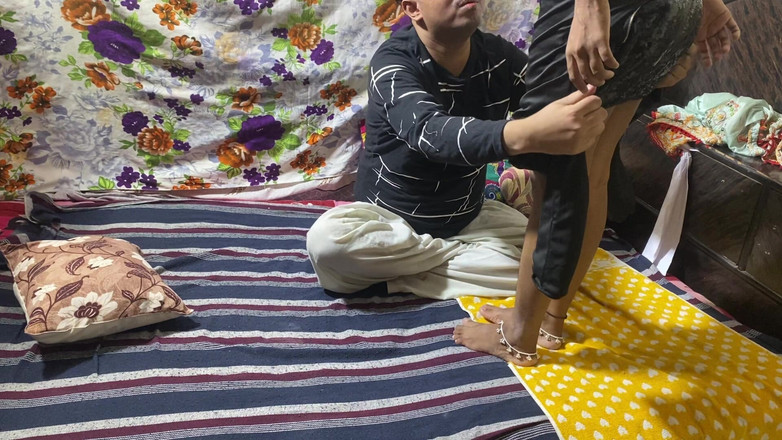 Hindi-Sex: L'amore per il vero sesso indiano fatto in casa