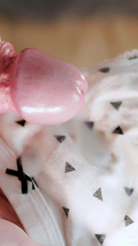 Extreme Closeup Cumslut Encouragement
