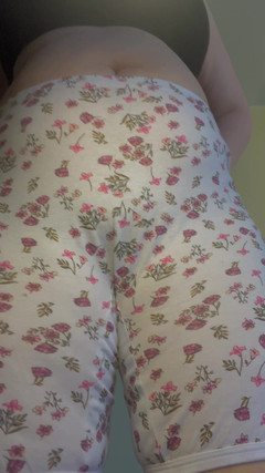 VikkiGeorgia: Cameltoe