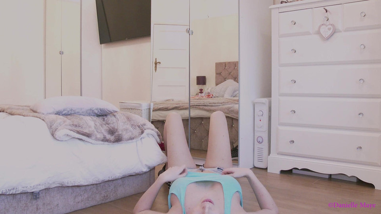 Danielle Maye: Mijn fitnessvriendin scène 1