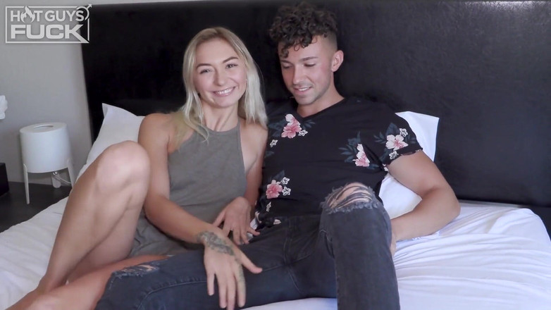 Hot Guys Fuck: Il ragazzo italiano tommy angelino scopa la ragazza dei suoi...