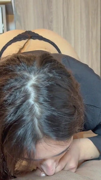 Jasmica, Una Hermosa Latina Con Un Gran Trasero, Se Folla a Su Personal Trainer Y Lo Descubre Su Novio