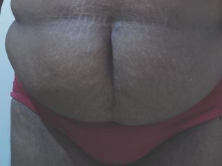 Bedroom: Videoclip sexy cu înregistrare de acasă cu Indian Anty
