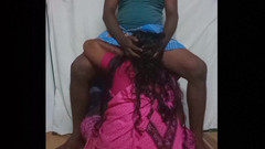 Desi Sathiya: Femme au foyer desi tamoule, pipe sexy, village, vidéo maison