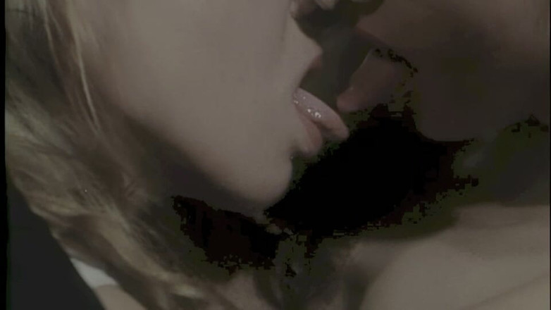 pornitaliangraffiti: O orgie lesbiană senzuală vintage