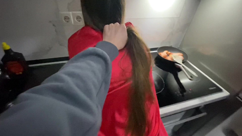 MaybeNatty: Stepsister Fucked on the Kitchen Table Before Dinner