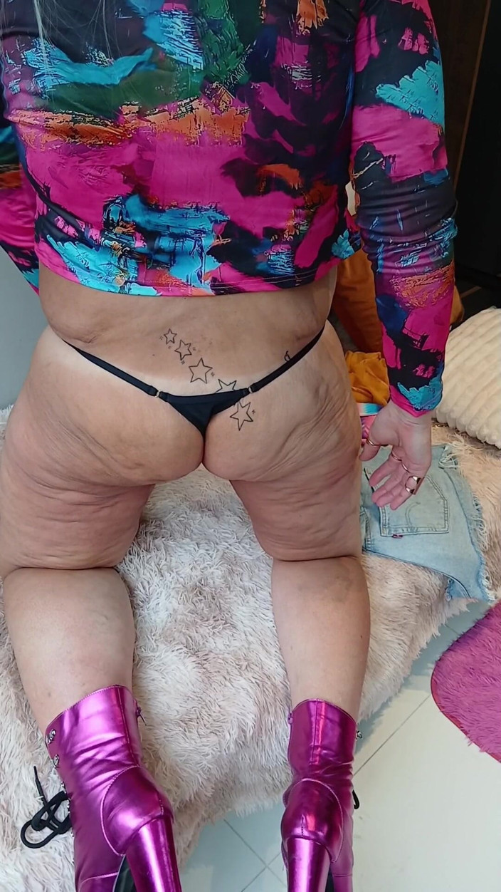 Sexy ass CDzinhafx: Starting Out in a Tiny Black Bikini and Ending up...