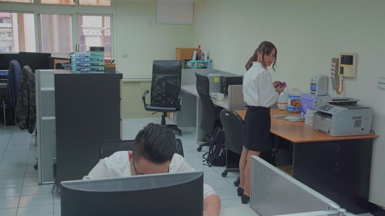 Eros721 official: Hot Young Secretary Fucked by Her Boss in the Office