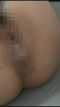 Une femme mariée frustrée change de partenaire pour se faire toucher par son nouvel amant - 3