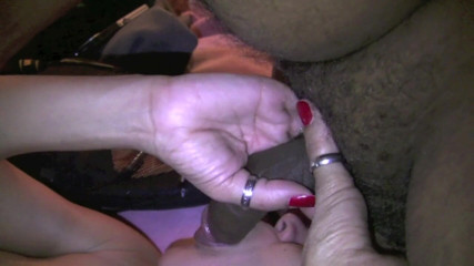 Real Amateur Sluts: Tea bagging e ingoio sperma!