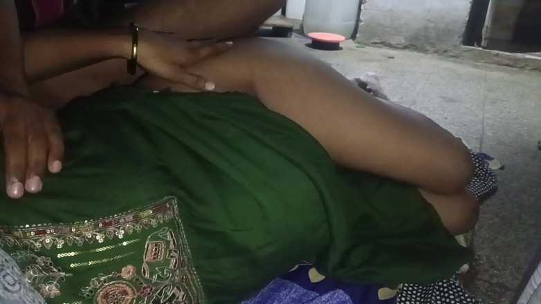 Bhabhi UP: Vzal jsem ústa své nevlastní sestry