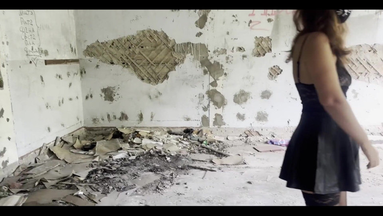 Juli Smith Meow: High Heels, Stockings, and Total Silence in an Abandoned Military...