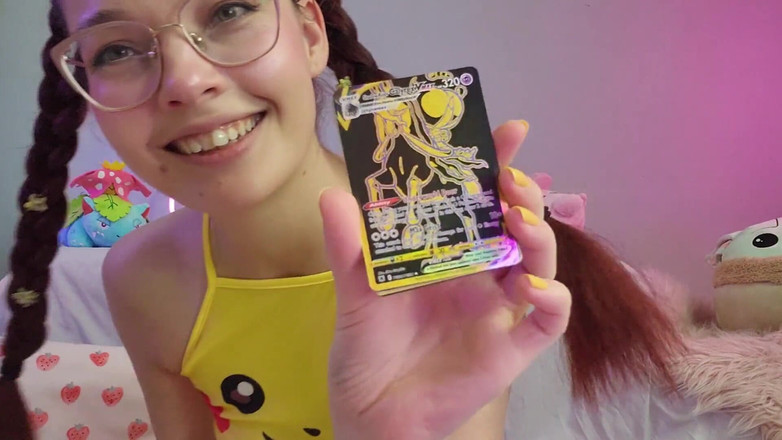 petitesubkitten: Cewek kulit hitam dan pokmon lagi asik