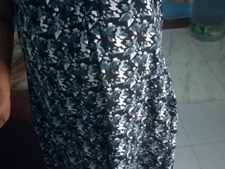 핫한 타밀 을 먹이는 Akka Thambi 우유 이야기