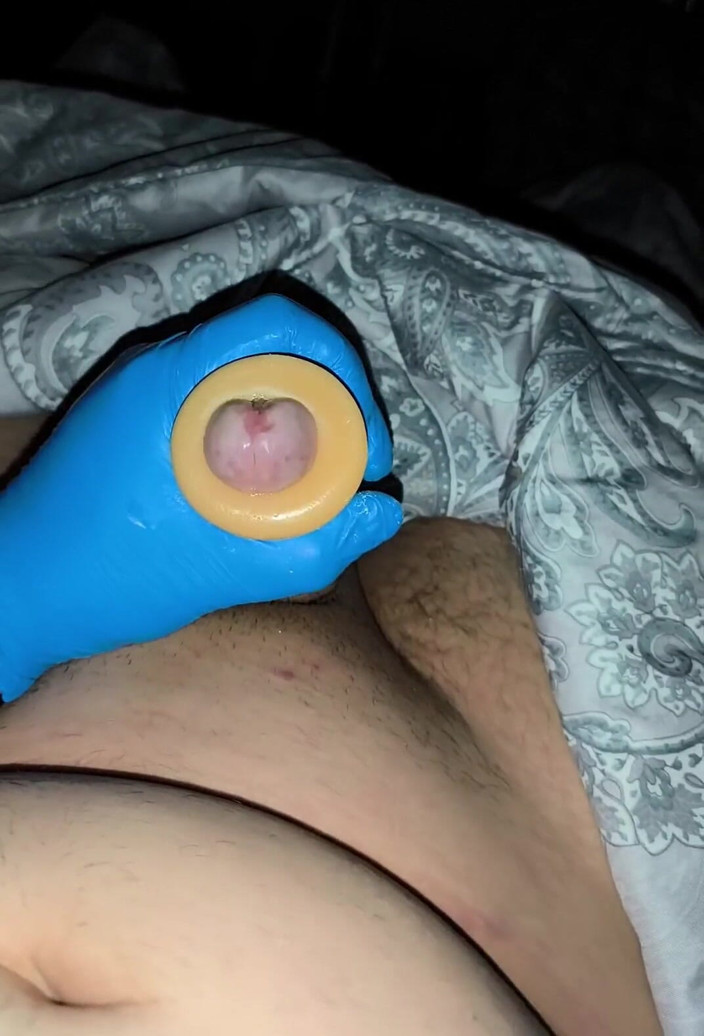 HotBigDick98: Cum Inside a Pocket Pussy